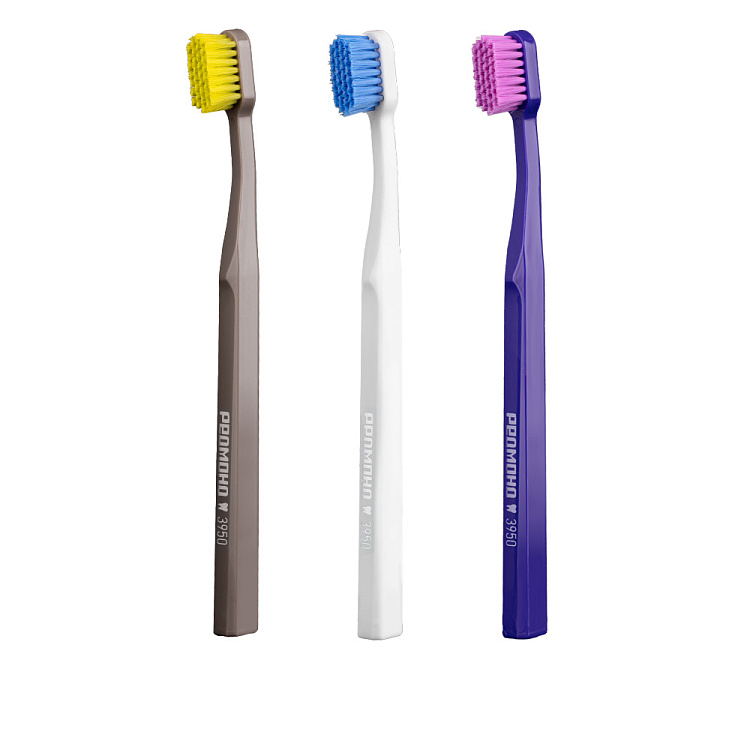 Набор зубных щеток для взрослых РЕДМОНД TB4631, мягкие - фото - купить в интернет-магазине Редмонд